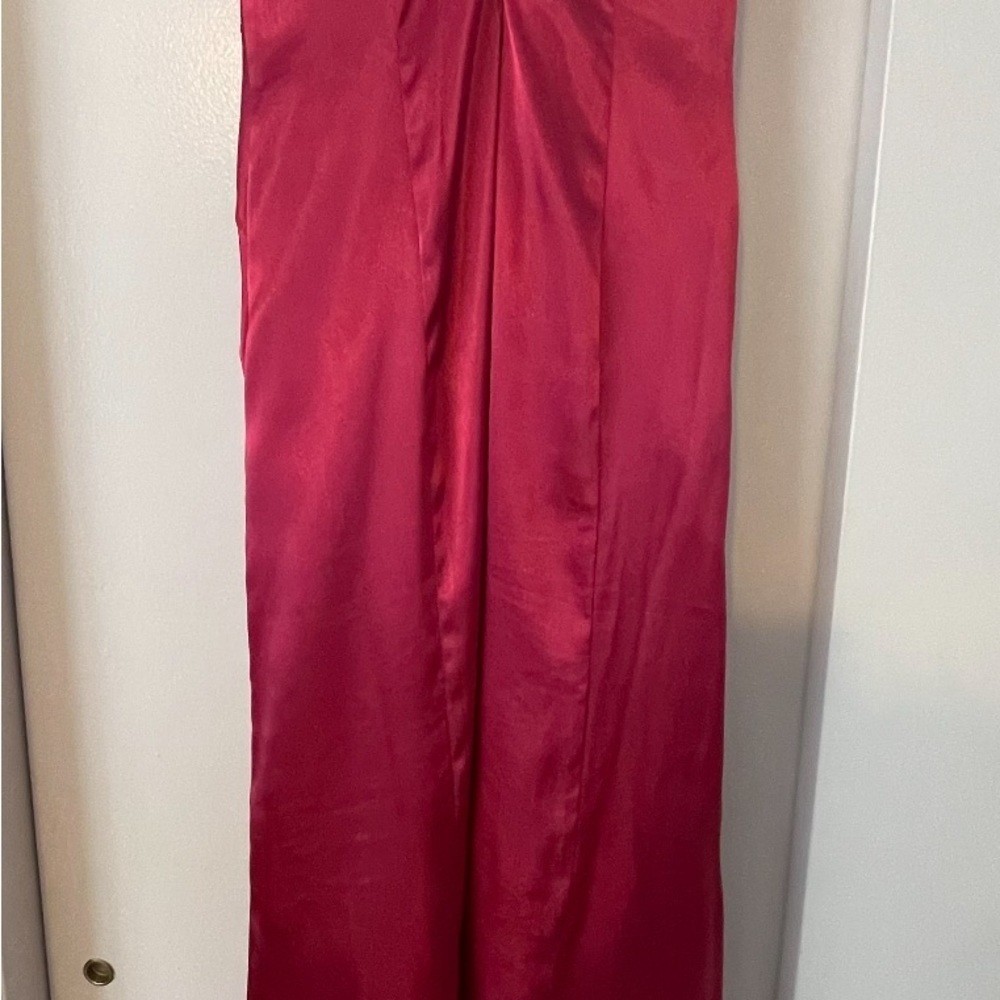 David’s Bridal Gown​​​​ - Picture 2 of 4